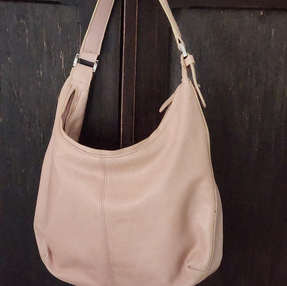 STONE AND CO BLUSH LEATHER SHOULDER BAG 8" STRAP DROP MEASURES 12", 8" H,  2" D - Picture 2 of 5
